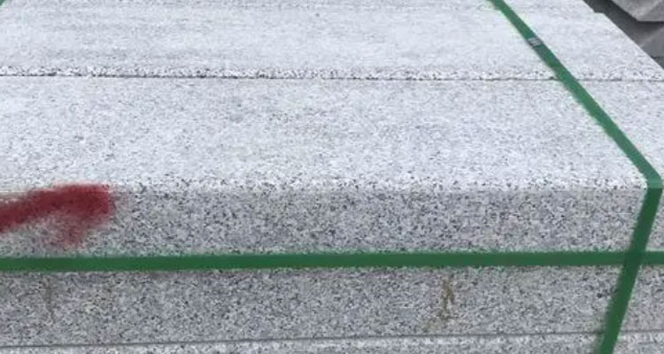 路邊石